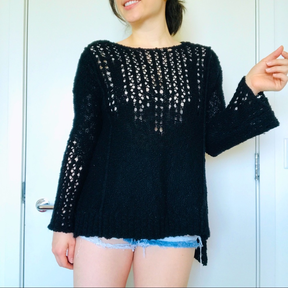 🌟 Arizona Jeans Co Black Knit Sweater